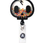 KOI A157 Shaker Badge tokidoki Skull O in Black product image
