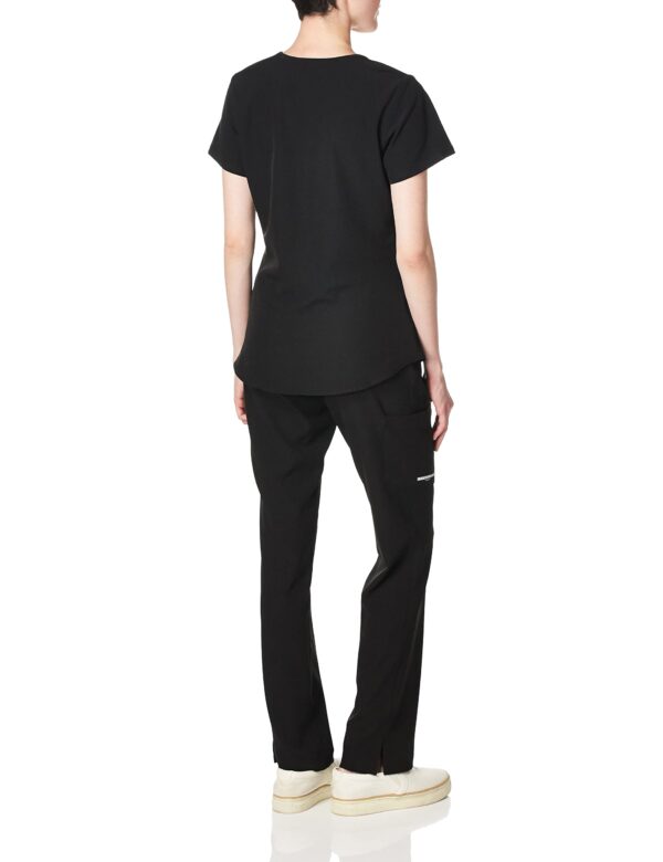 Skechers SK101 Virtual V-Neck Top in Black product image