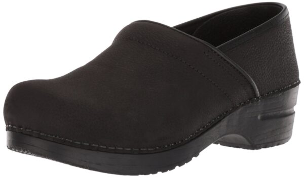 Sanita Women's Signature Pro. Textured Oil Clog in Black product image