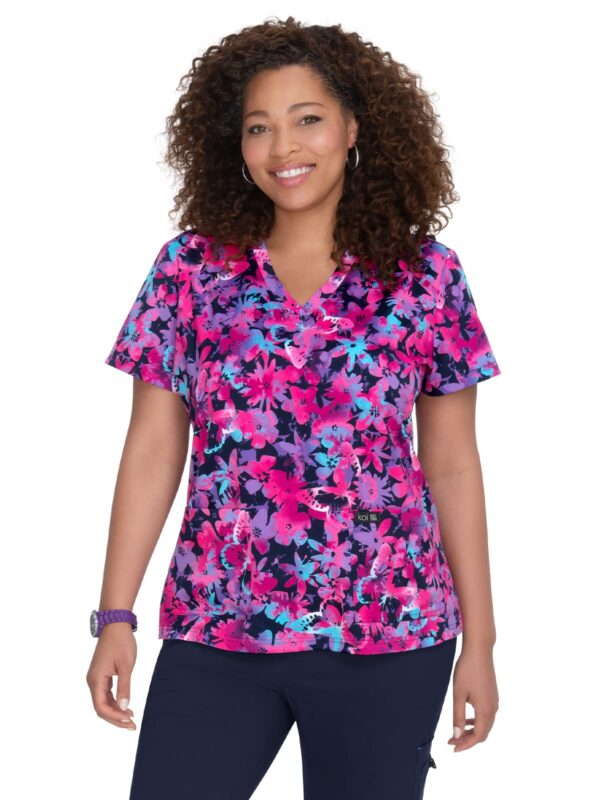 KOI Basics Leslie Women's 2-Pocket Stretch Print Top Brilliant Butterflie in Brilliant Butterflies product image