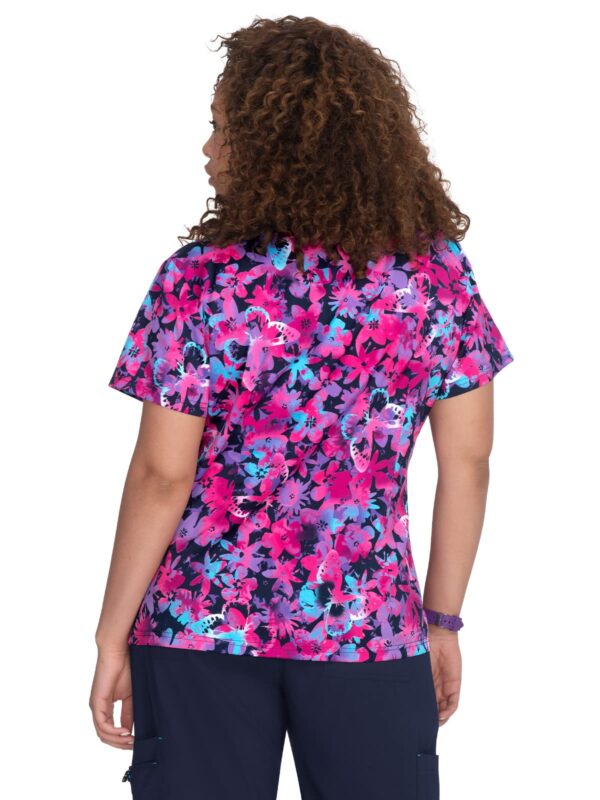 KOI Basics Leslie Women's 2-Pocket Stretch Print Top Brilliant Butterflie in Brilliant Butterflies product image