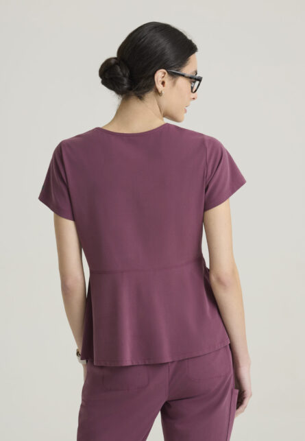 Grey's Anatomy™ by Barco Cultivate Women's 3-Pocket Classic V-Neck Back Waist Detail Top - Image 7