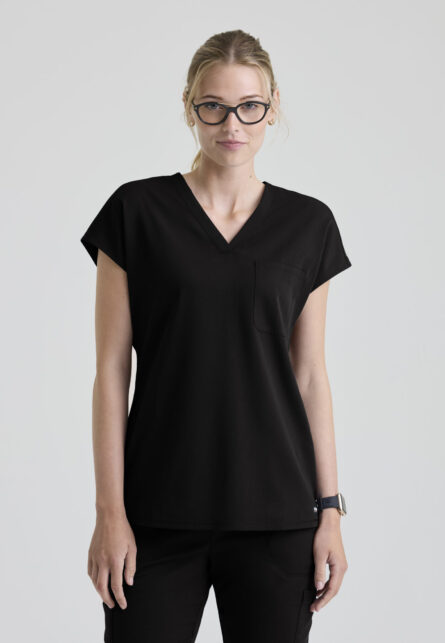 Grey's Anatomy Spandex-Stretch Women's 1-Pocket V-Neck Dolman Tuck-In Top - Image 4
