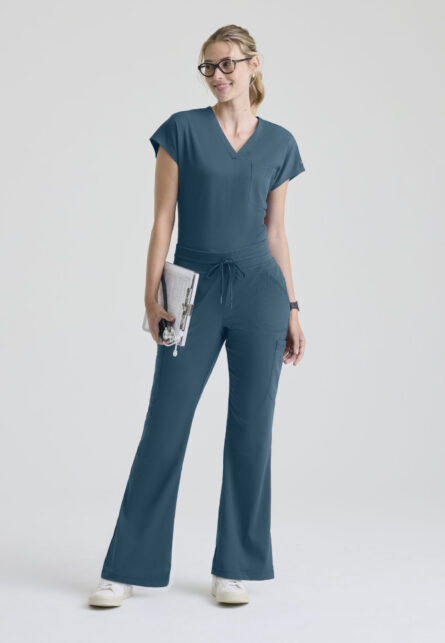 Grey's Anatomy Spandex-Stretch Women's 1-Pocket V-Neck Dolman Tuck-In Top - Image 2