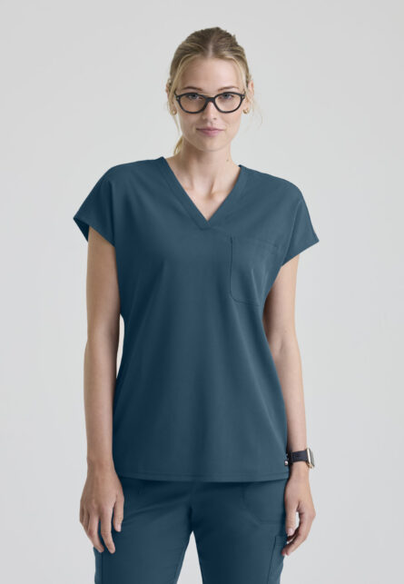 Grey's Anatomy Spandex-Stretch Women's 1-Pocket V-Neck Dolman Tuck-In Top - Image 1