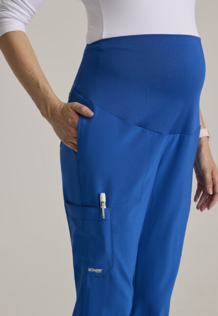 Grey's Anatomy Evolve Women's Promise 6-Pocket Maternity Pant - Image 7