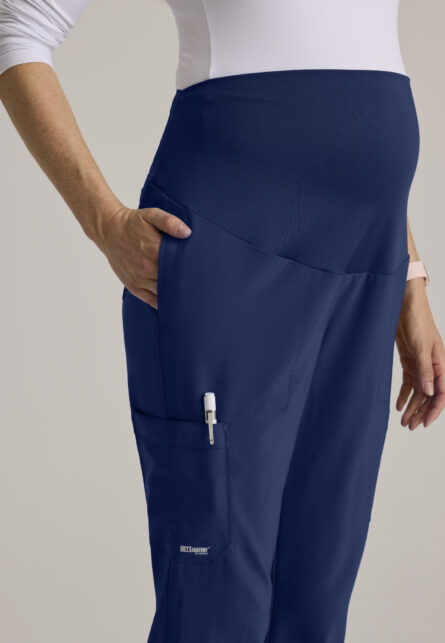 Grey's Anatomy Evolve Women's Promise 6-Pocket Maternity Pant - Image 5