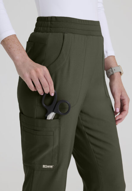 Grey's Anatomy Evolve Women's 6 Pocket Jersey Waistband Fit & Flare Pant - Image 15