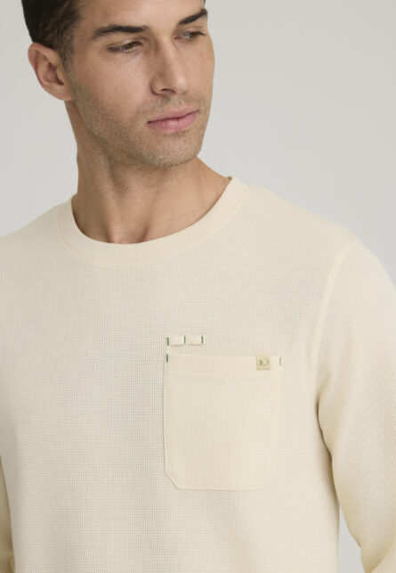 Grey's Anatomy by Barco Evolve Men's 1 Patch Pocket Long Sleeve Top - Image 7