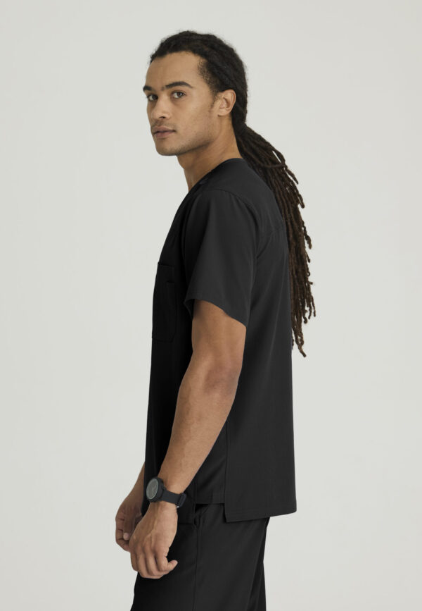 Skechers™ by Barco Men’s V-Neck Cargo Pocket Scrub Top
