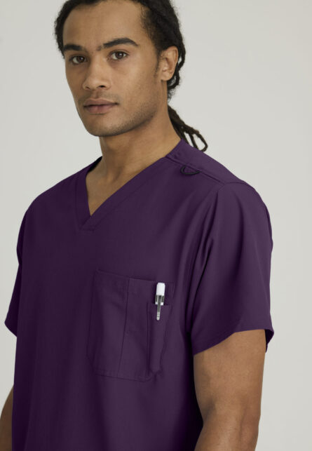 Skechers™ by Barco Men’s V-Neck Cargo Pocket Scrub Top