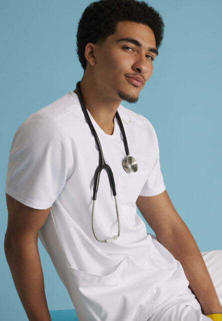 Skechers Men's 3 Pocket Round Neck Top - Image 3