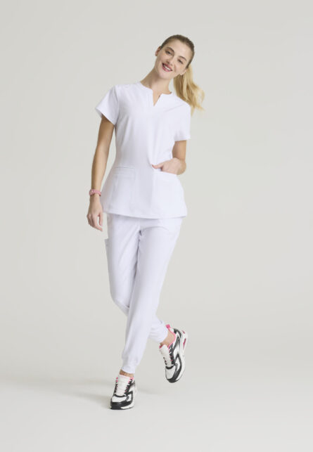 Skechers Women's Coast 2-Pocket Banded Collar Top - Image 17