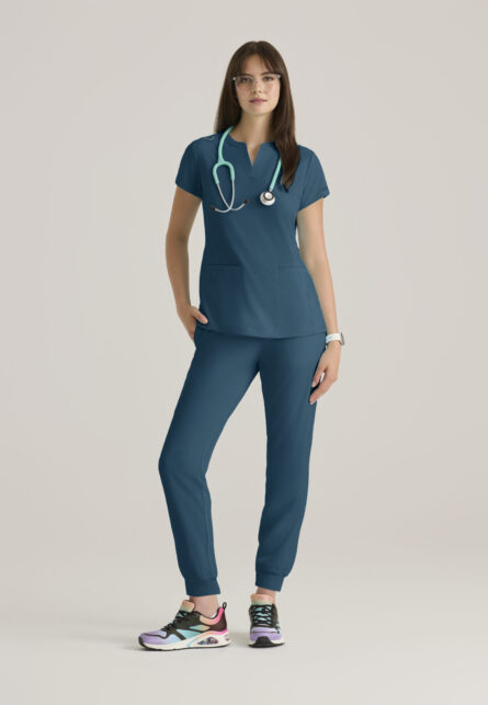 Skechers Women's Coast 2-Pocket Banded Collar Top - Image 2