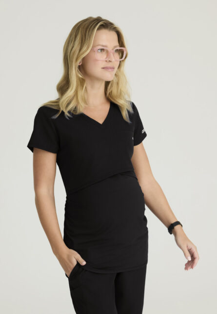 Skechers by Barco Women's 1 Pocket Maternity Flux Top - Image 1