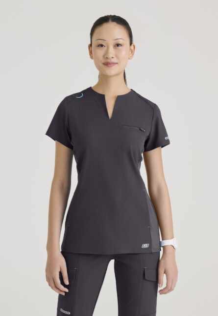 Skechers Women's 3 Pocket Notched V-Neck Top - Image 12