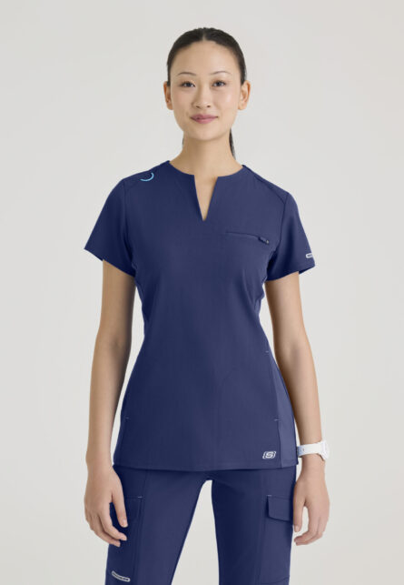 Skechers Women's 3 Pocket Notched V-Neck Top - Image 8